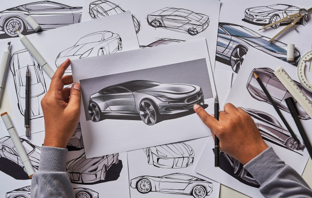 Designer engineer automotive designÂ drawing sketch development Prototype concept car industrial creative.图片下载