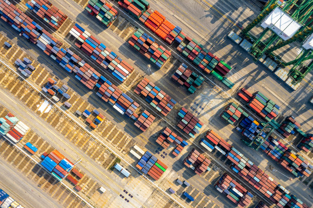 国际货物港集装箱图片下载