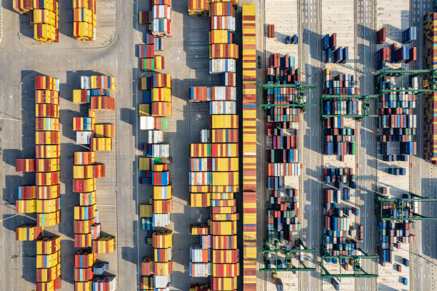 国际货物港集装箱图片下载