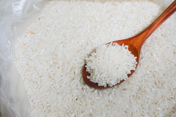 塑料袋里的生米图片下载