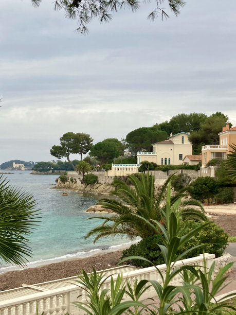 法国 - 法国里维埃拉 - 滨海博利厄图片下载