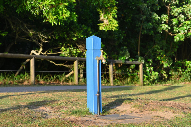 户外花园水龙头图片下载
