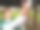 拍摄樱花的女子特写图片下载