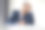 工作倦怠。心烦意乱的成熟商人坐在办公室的办公桌前图片下载