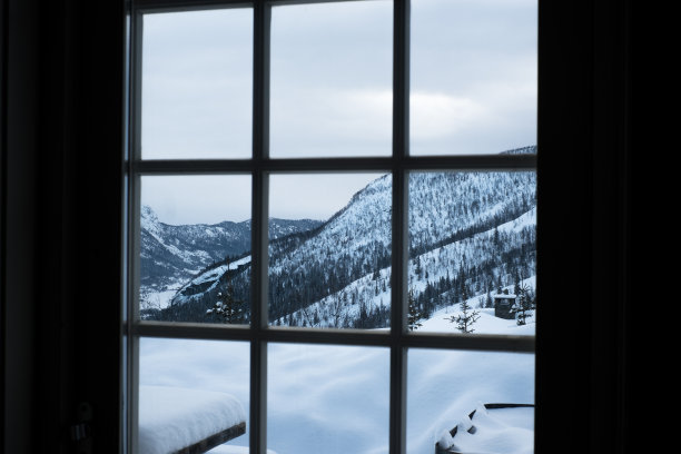 滑雪中心住宿。图片下载