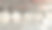 孩子们玩的手工粘土玩具。用地板上的泥土制成的印度厨房小玩具容器。孩子用粘土做盘子和各种各样的人物。陶器的技能。爱好和兴趣。图片下载