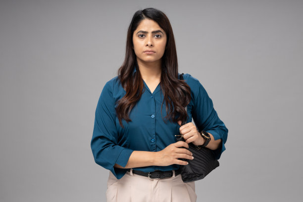 年轻女商人斯托克照片的肖像图片下载