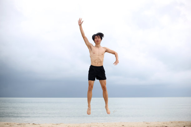 沙滩运动图片下载