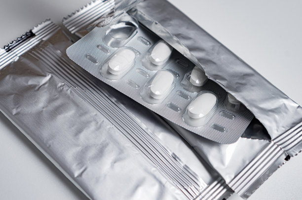 药品在单独的箔包装起泡。图片下载