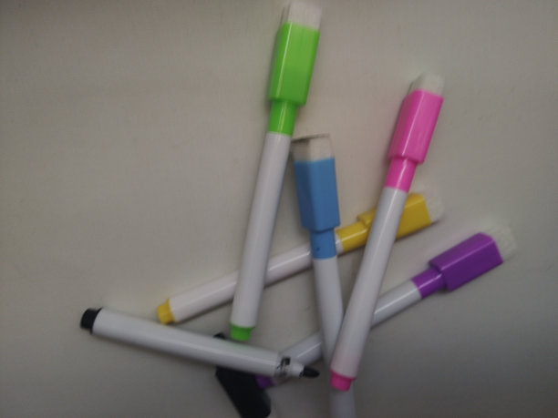 迷你马克笔非常适合画家，图片下载