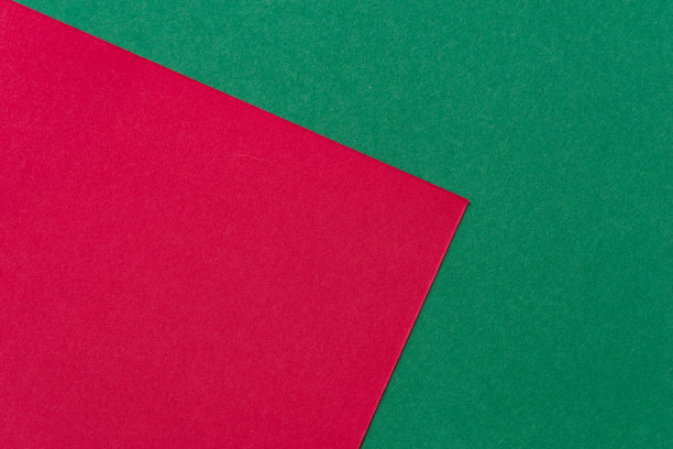 红色和绿色的画纸图片下载