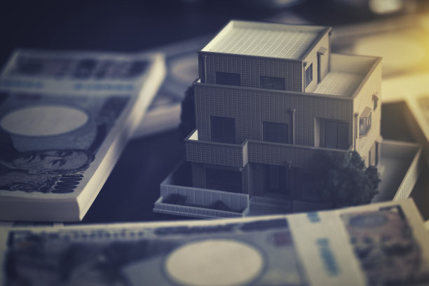 微型房屋和日本钞票图片下载