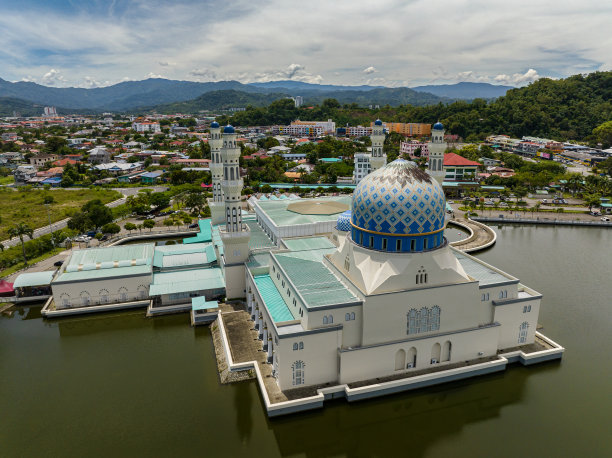 Mosque Bandaraya市Kinabalu。婆罗洲,马来西亚。图片下载