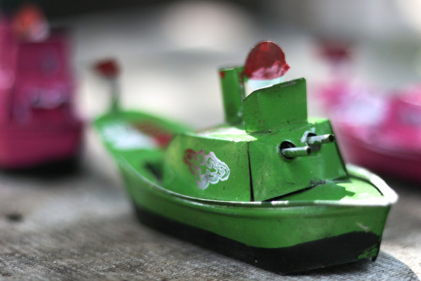 玩具小船图片下载