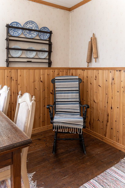 在一个古老的瑞典小木屋里图片下载