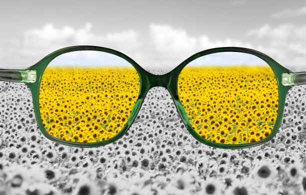 绿色阅读眼镜图片下载