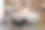 活跃的女士通过电话为运动vlog录制锻炼视频图片下载