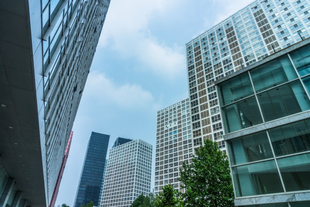 绿色的现代办公楼图片下载