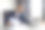 成功的中年企业家，在现代化的办公室里用笔记本电脑和文件工作图片下载