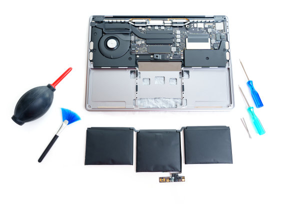 必备笔记本电脑电池更换工具图片下载