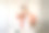 年轻男子在工作时，坐在办公桌前，颈部疼痛图片下载