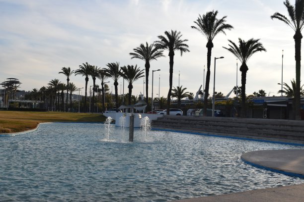 喷泉公园放松图片下载