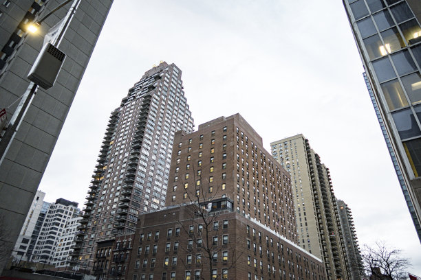 纽约摩天大楼的低角度视图图片下载