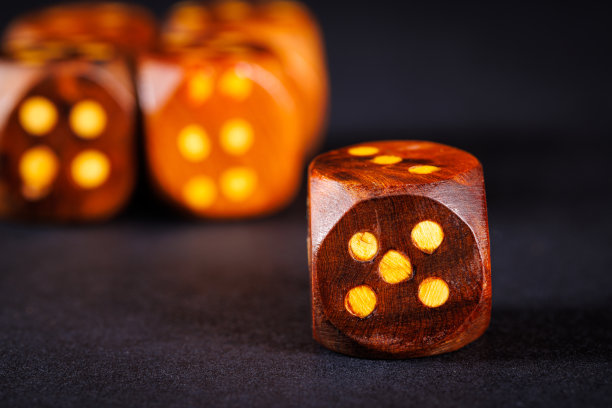 棋盘游戏和角色扮演游戏的骰子图片下载