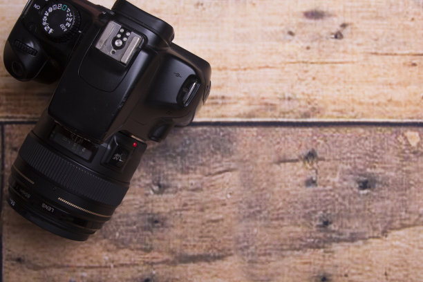 带有相机元素的桌面图片下载