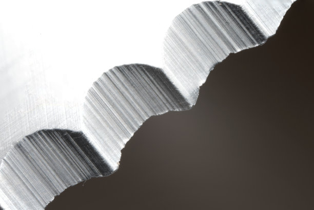 极端宏观抽象刀片锯齿刀口图片下载