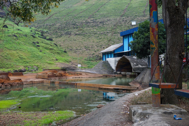 村里的自然照片图片下载