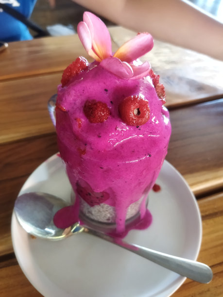 火龙果冰沙图片下载