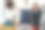 多种族年轻的非裔美国人和亚洲女性时装设计师时尚和朋友在时尚商业工作室工作图片下载