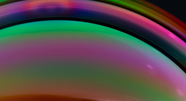 肥皂泡呈彩虹状图片下载