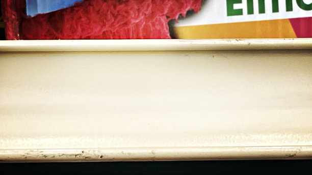 商店橱窗里的货架图片下载