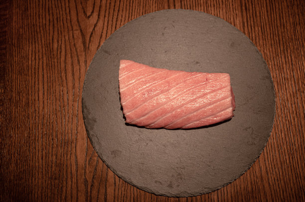 日本生鱼图片下载