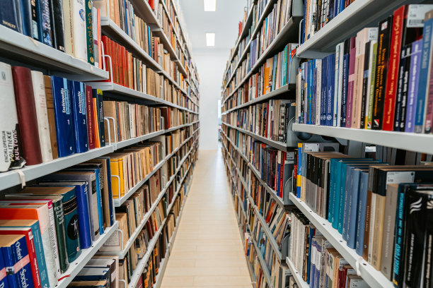 空置的学校图书馆图片下载