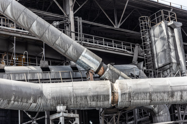 炼油厂工业设备、建筑、动力机械图片下载