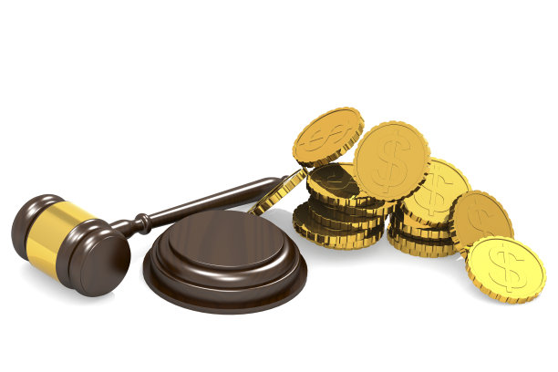 一个木制法官木槌和一堆金币的3D渲染，图片下载