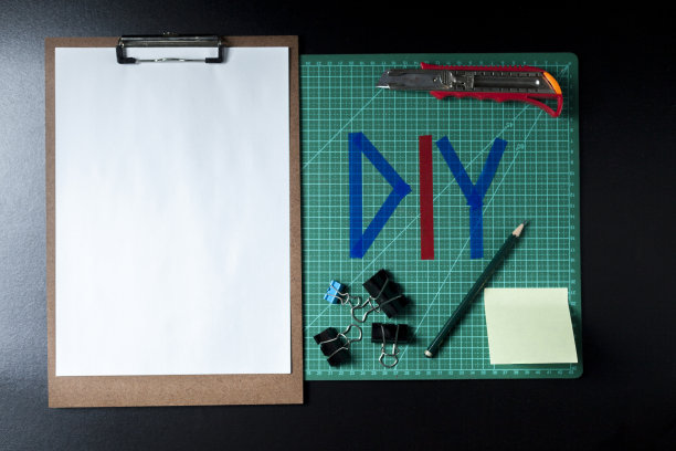 手工制品切割底座与diy书写。图片下载