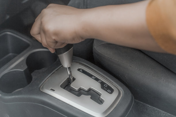 汽车自动换挡变速箱图片下载