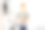 一个十多岁的男孩正在把脏盘子放进洗碗机。孩子做家务。图片下载