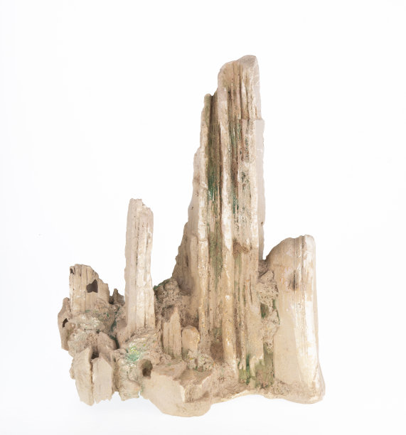 白色背景上水族馆的装饰岩石图片下载