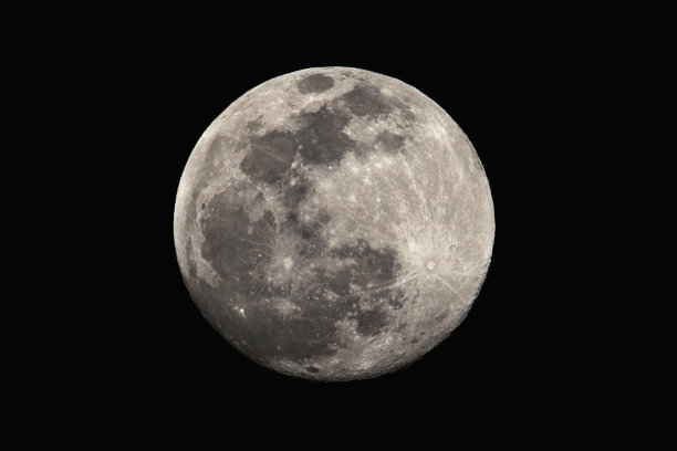 明天就是粉红满月了图片下载