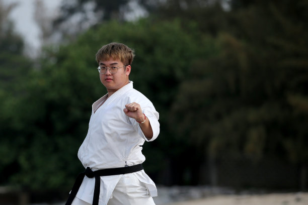 户外跆拳道图片下载