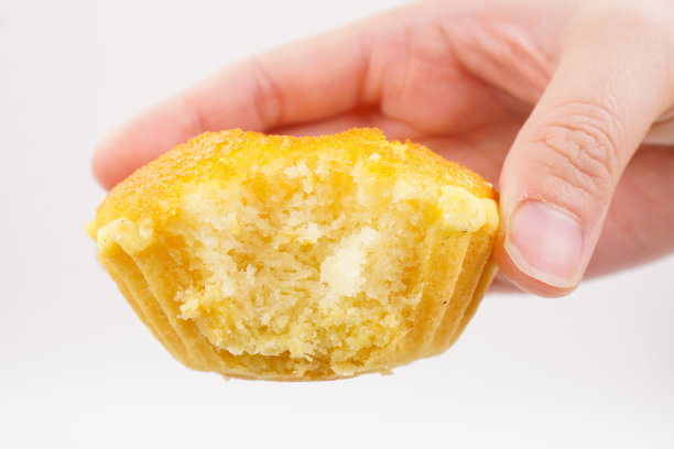 港式樱桃椰子挞蛋糕图片下载