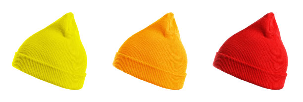羊毛帽子孤立在白色背景上。针织帽孤立在白色背景上。羊毛无檐帽的变体，冬季无檐帽。各种款式的无檐帽将白色背景隔离开来。图片下载