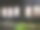 在杂草丛生的废弃工厂内部的椅子令人毛骨悚然的镜头图片下载