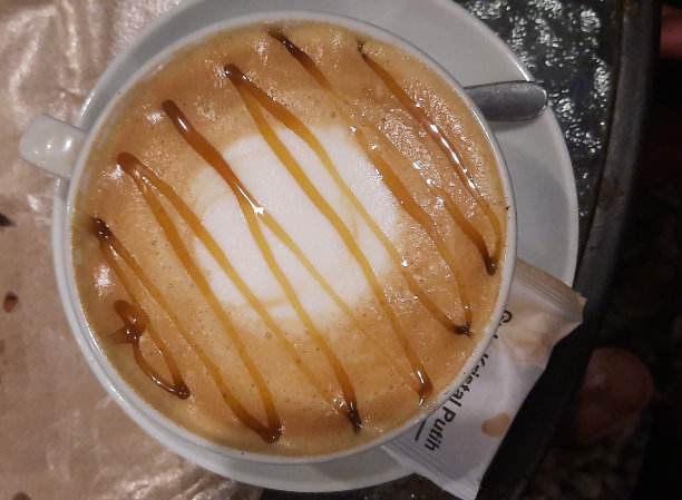 焦糖玷污图片下载