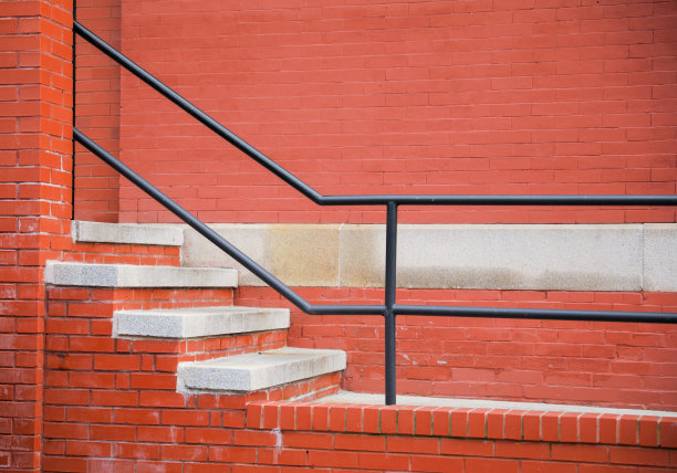 楼梯，象征着通往成功的旅程。每一步都代表着朝着目标的进步。楼梯鼓励我们坚持不懈，提醒我们取得成功需要一步一个脚印。图片下载